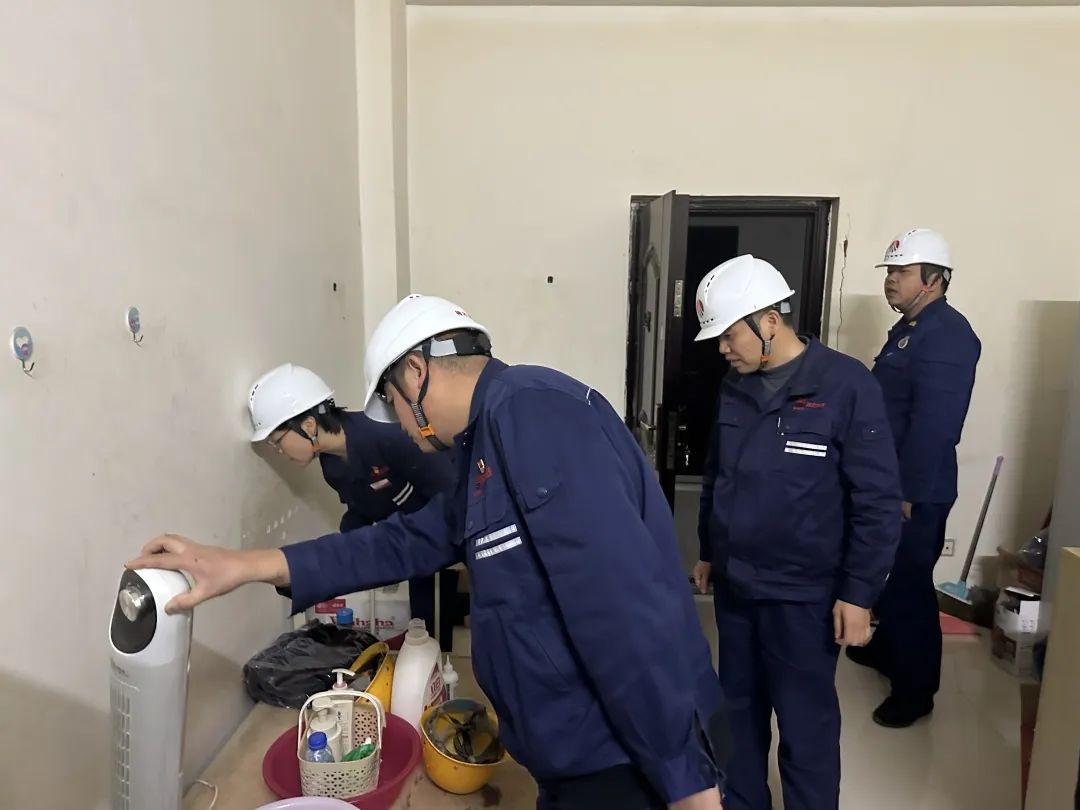 1700698160379798.jpg 640 (9).jpg