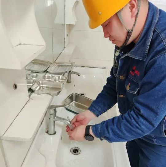 1712103268113354.jpg 640 (5).jpg