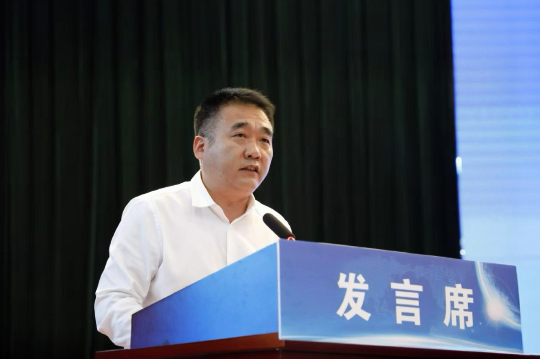 1724891672681408.jpg 雷宏春.jpg