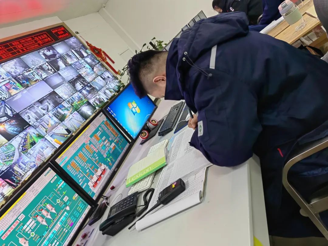 1727407215167866.jpg 640 (13).jpg