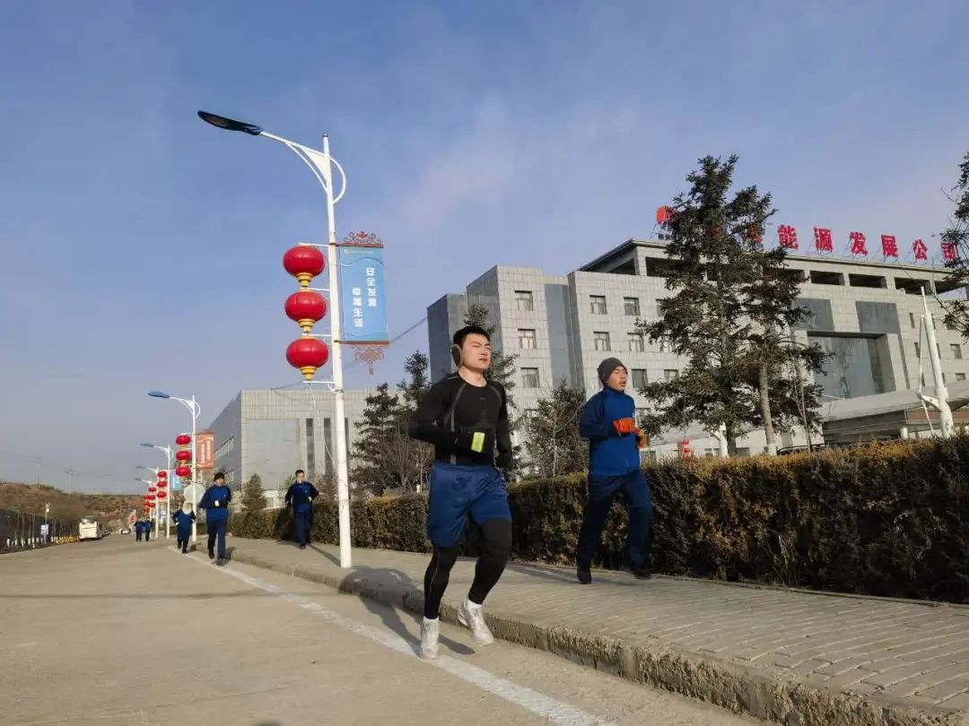 1735777577907626.jpg 640 (4).jpg