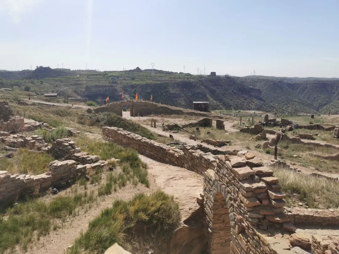 1747701679116641.jpg 640 (5).jpg